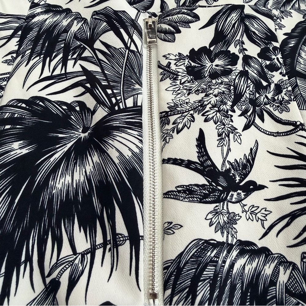 Catherine Malandrino Black & White Tropical Print Pencil Skirt Size 4 - Picture 4 of 5